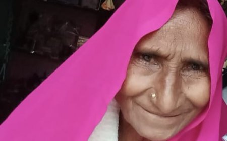 आगरा के बाह में दर्दनाक हादसा: रोडवेज बस ने बाइक को रौंदा, महिला की मौत, नाती घायल