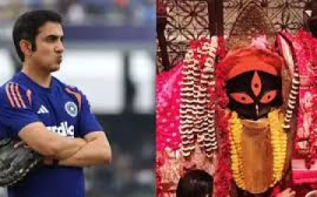 वेस्टइंडीज से करो या मरो का भारत का मुकाबले रविवार को,  कालीघाट मंदिर पहुंचे गौतम गंभीर,  लिया काली माता का आशीर्वाद