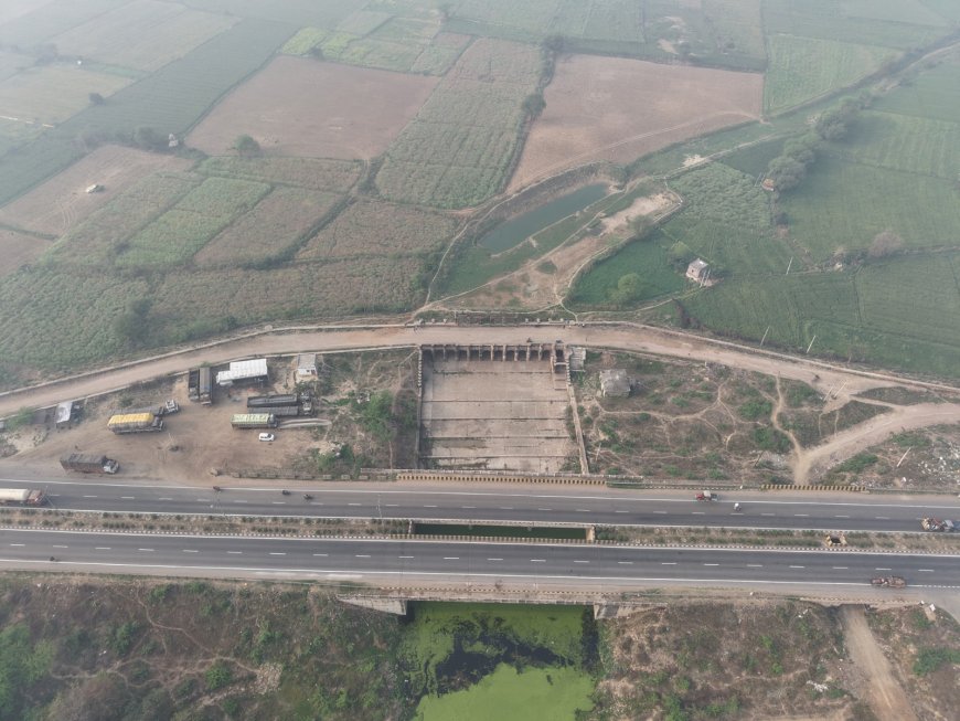 ताज जोन पर संकट: धूल-प्रदूषण और जल संकट से जूझती फतेहपुर सीकरी, तेरहमोरी बांध को कार्यशील कराने की उठी ज़ोरदार मांग