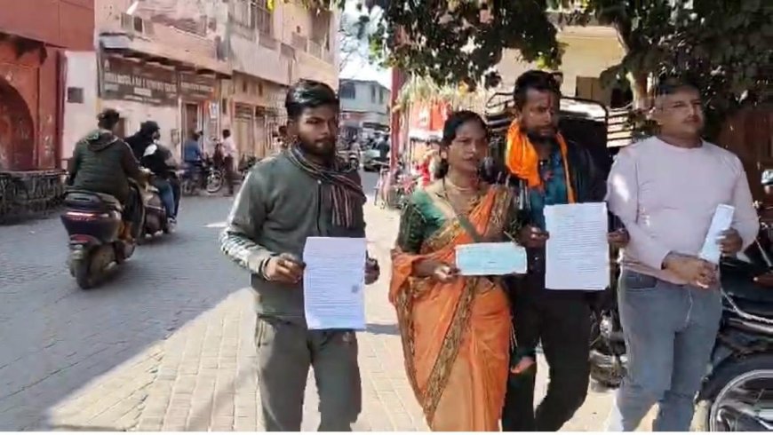 मौलाना के बयान से यूपी की सियासत गरमाई, पश्चिम बंगाल में दिए विवादित बयान पर आगरा में विरोध