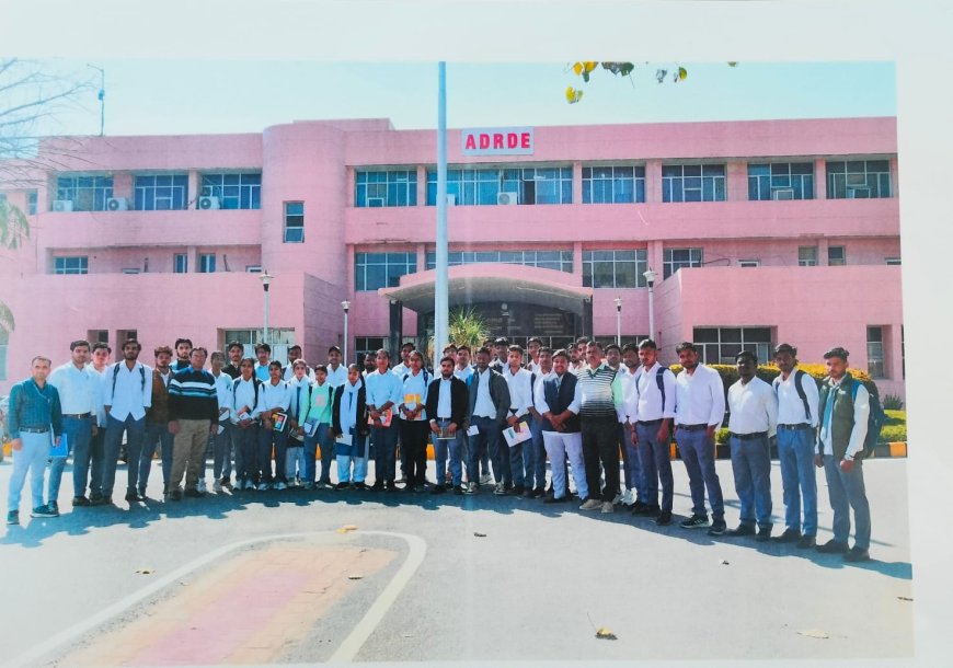 एडीआरडीई में इंजीनियरिंग विद्यार्थियों का तकनीकी अनुभव, रक्षा अनुसंधान की बारीकियों से हुए रूबरू