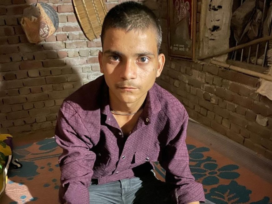 दो किशोरों के बीच का झगड़ा था और दोनों पक्ष समझौते के लिए राजी हो गए थे तो फिर पुलिस ने एक किशोर का हाथ क्यों तोड़ा, क्या आगरा के थानों में अब कानून नहीं बल्कि वसूली और बर्बरता का राज चल रहा है?