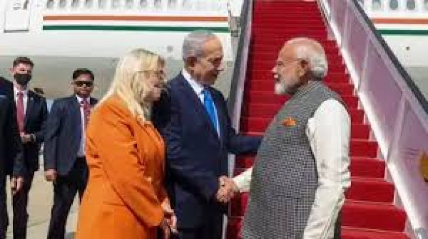 पीएम मोदी तेल अवीव पहुंचे,  उनके विमान इंडिया वन को सर्वाधिक किया गया ट्रैक, इजरायली संसद को संबोधित करने वाले पहले भारतीय नेता होंगे