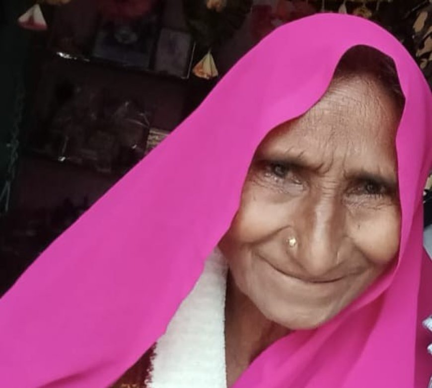 आगरा के बाह में दर्दनाक हादसा: रोडवेज बस ने बाइक को रौंदा, महिला की मौत, नाती घायल