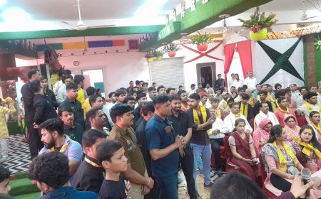 होली मिलन में यूजीसी मुद्दे पर वैश्य समाज के मंच पर तीखा टकराव, कार्यक्रम जल्द समेटना पड़ा