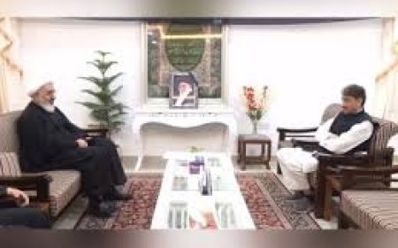 खामेनेई की मौत पर पहले सरकार पर भड़कीं सोनिया गांधी,  फिर कांग्रेस सांसद को संवेदना जताने भेजा!