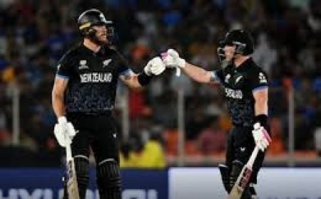 फिन एलन के शतक से न्यूजीलैंड ने साउथ अफ्रीका को हराया,  फाइनल में मारी एंट्री,  भारत-इंग्लैंड में दूसरा सेमी