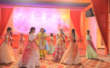 ब्रज की रसमयी धारा मंच पर साकार: गीता शोध संस्थान के प्रशिक्षु कलाकारों की रासलीला महोत्सवों और विश्वविद्यालयों में बिखेर रही भक्ति का रंग