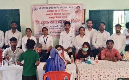 किताबों से निकलकर ज़मीन पर उतरे MSW छात्र: लाल गढ़ी में हेल्थ कैम्प लगाकर सिस्टम की कमी को दिया जवाब