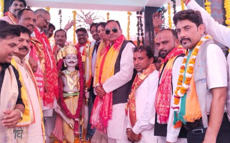 आगरा में महाराज निषादराज की पहली प्रतिमा का अनावरण, शोभायात्रा से एकता का संदेश