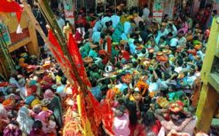 नालंदा के शीतला माता मंदिर में भगदड़,  8 की मौत, छह-छह लाख के मुआवजे का ऐलान