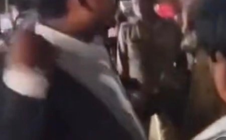 आगरा में वर्दी बनाम वकील, ‘तू अपनी ऐठन थाने तक रखियो’ बोलते ही भड़का बवाल, वीडियो वायरल