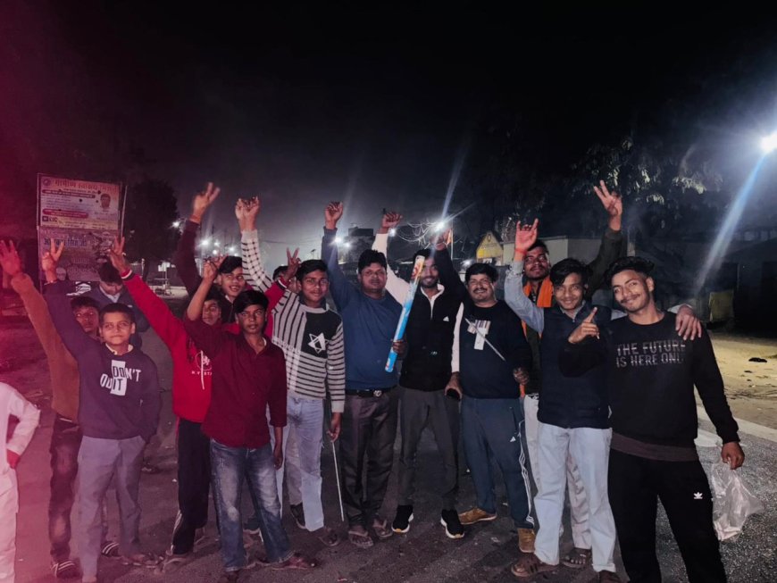 टी-20 विश्व कप में भारत की जीत पर आगरा में जश्न का माहौल, सेमीफाइनल फतह पर शहर में आतिशबाजी और जश्न