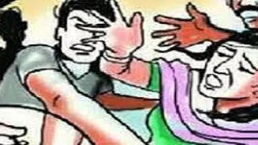 आगरा के सदर में स्कूटी सवार युवती से छेड़छाड़, बाइक सवारों ने रास्ता रोककर की बदसलूकी