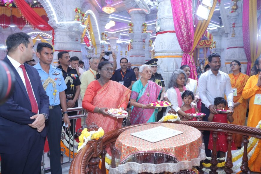 वृंदावन में राष्ट्रपति का आगमनः रोशनी में नहाए इस्कॊन और प्रेम मंदिर को निहारती रह गईं द्रौपदी मुर्मू