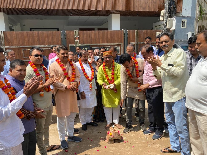 64 लाख की लागत से सड़कों और पार्क बाउंड्रीवॉल का शिलान्यास, उत्तर विधानसभा में शुरू हुए कई और अहम कार्य