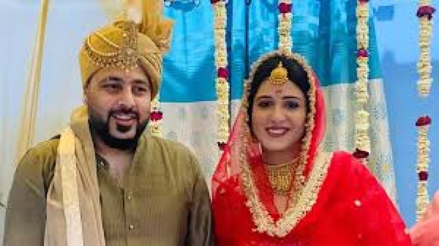 बादशाह ने रचाई दूसरी शादी,   ईशा रिखी की मां ने शेयर की तस्वीरें,  जयमाल से लेकर वेडिंग के बाद का नजारा