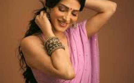 पिंक साड़ी में बेहद सुंदर दिखीं श्रुति हासन,  सादगी भरे अंदाज से जीता फैंस का दिल