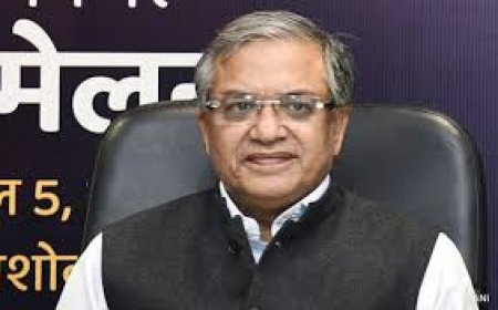 विपक्ष को करारा झटका,   सीजेआई ज्ञानेश कुमार के खिलाफ महाभियोग नोटिस खारिज,   भड़के डेरेक ओ'ब्रायन,   बोले- बीजेपी ने बनाया मजाक