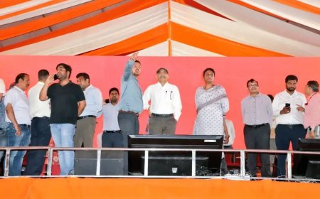 ग्रेटर आगरा का शिलान्यास कल: सीएम आगमन से पहले मंडलायुक्त ने लिया तैयारियों का जायजा