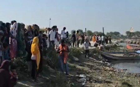 वृंदावन में बड़ा हादसाः यमुना में केसी घाट पर स्टीमर पलटा, छह तीर्थयात्रियों की दर्दनाक मौत, अभी भी कई लापता, रेस्क्यू में सेना भी जुटाई गई, लुधियाना से बृज की धार्मिक यात्रा पर आया था तीर्थयात्रियों का समूह