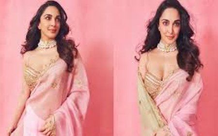 पिंक साड़ी में कियारा ने ढाया कहर,   सोशल मीडिया पर चर्चा हुई तेज,  फैंस इस खूबसूरती को देख हुए दिवाने