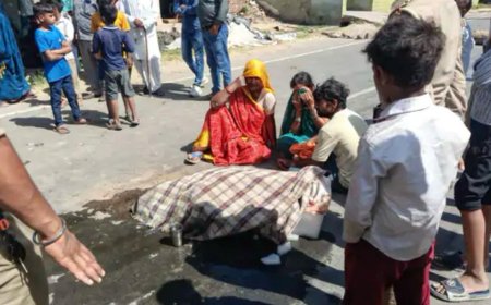 तेज रफ्तार का कहर, 5 साल की मासूम को डंपर ने कुचला, गुस्साए परिजनों ने लगाया जाम