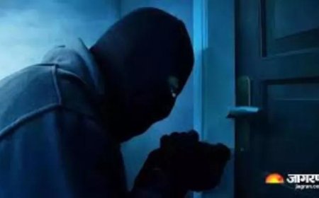 पुलिस चौकी के साए में चोरी, खंदौली में चोरों के हौसले बुलंद, 50 मीटर दूर तोड़े ताले