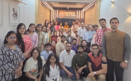 मोबाइल और बिगड़ती लाइफस्टाइल से बच्चों पर संकट: बढ़ रहे बिहेवियरल डिसऑर्डर, होम्योपैथी के वैज्ञानिक सत्र में डॉक्टरों ने जताई गंभीर चिंता