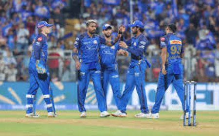 मुंबई इंडियंस को आरसीबी ने आसानी से हराया,  प्वाइंट टेबल में आरसीबी तीसरे स्थान पर,  केकेआर नहीं जीत पाई है कोई मैच