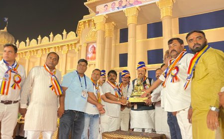 बाबा साहब के संविधान की ताकत से ही मैं दो बार उपमुख्यमंत्री बना: भीमनगरी मंच से केशव मौर्य का बड़ा बयान, गिन्नी माही के गीतों पर झूम उठे लोग