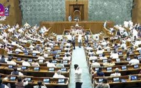 लोकसभा में गिरा महिला आरक्षण बिल,   विपक्ष नें महिलाओं को आरक्षण के विरोध में किया मतदान,  सरकार को नहीं मिला दो तिहाई बहुमत