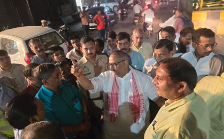 ढाकरान चौराहे पर नाले का पानी रुकने पर एमएलसी विजय शिवहरे का दखल, मेट्रो चार फीट व्यास के पाइप को नाले से जोड़कर समाधान करेगा