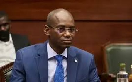 माली में रक्षा मंत्री की हत्या, पत्नी और पोते-पोती को भी मार डाला, सेना और विद्रोहियों में भीषण लड़ाई