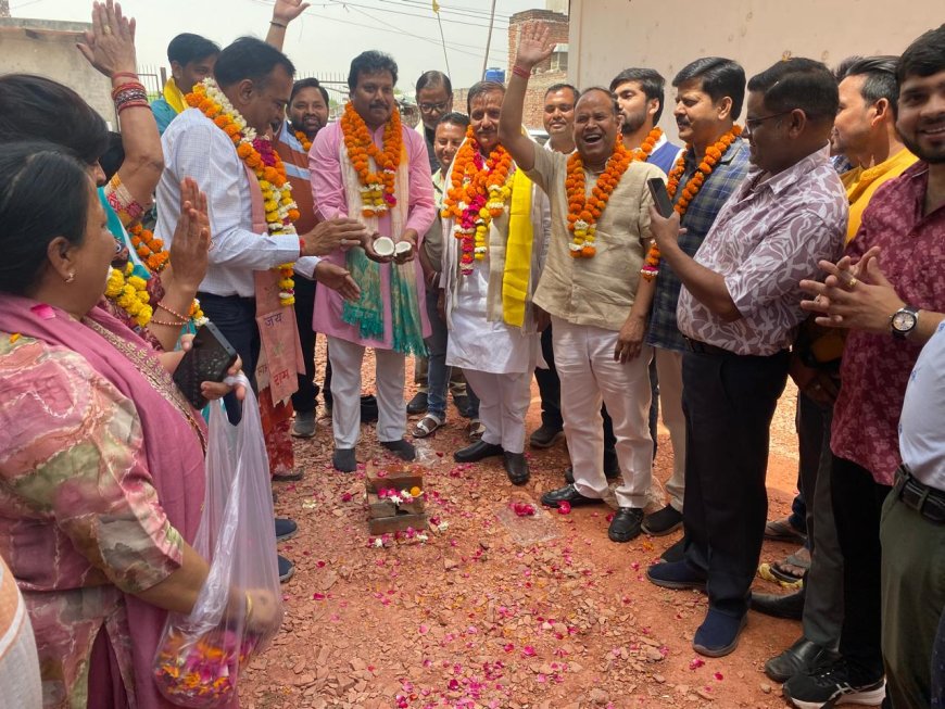 कमला नगर और बल्केश्वर में विधायक निधि से 20.5 लाख की लागत से बनेंगी दो सड़कें, शिलान्यास