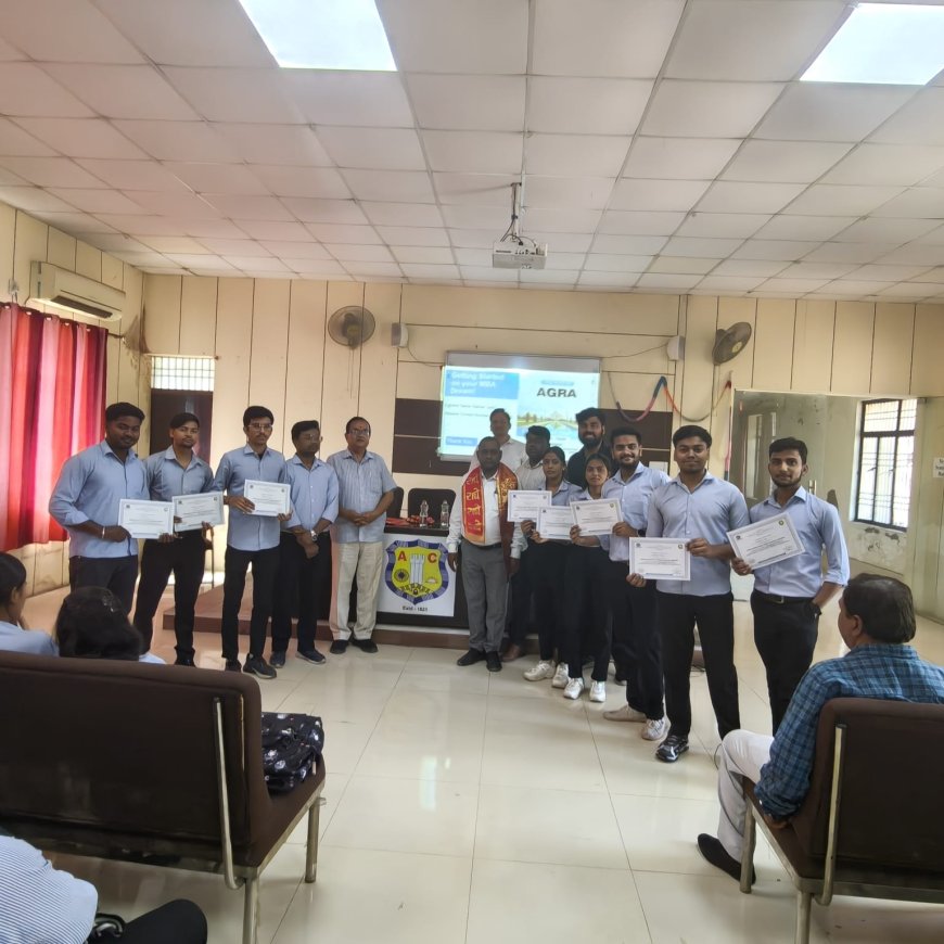 आगरा कॉलेज में जीएसटी जागरूकता कार्यक्रम ने विद्यार्थियों में भरा आत्मविश्वास