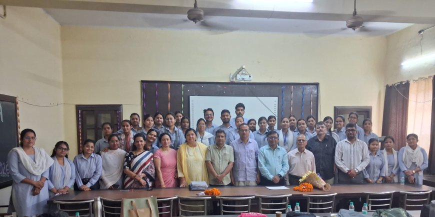 आगरा कॉलेज के  केसी मेहता मेमोरियल सेमिनार में वैज्ञानिक सोच को नई उड़ान, छात्रों ने शोध प्रस्तुतियों से दिखाया दम