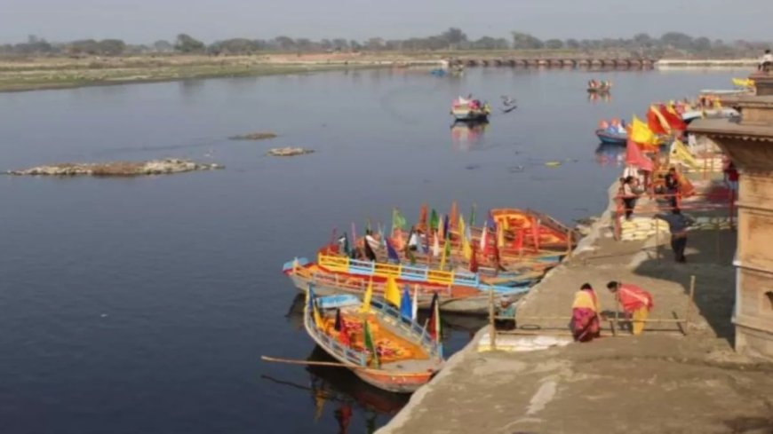 वृंदावन और मथुरा में यमुना के प्रदूषण की गंभीर स्थिति पर एनजीटी ने जारी किए नोटिस; नदी तट पर अवैध निर्माणों पर भी संज्ञान