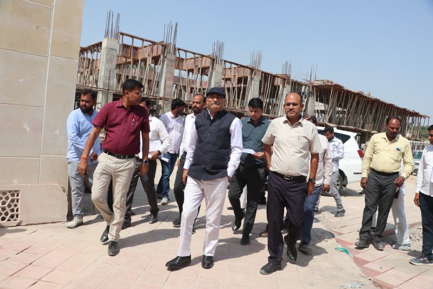 बटेश्वर धाम को मिलेगा नया रूप, घटिया निर्माण पर मंडलायुक्त  ने लगाई फटकार