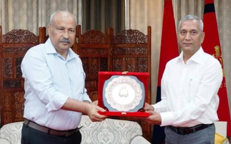 आगरा के अपर पुलिस आयुक्त राम बदन सिंह सेवानिवृत्त, पुलिस मुख्यालय में दी गई विदाई