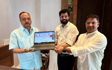 सांसद नवीन जैन ने आगरा में स्वगणना कर मतगणना प्रक्रिया के पहले चरण का किया शुभारम्भ
