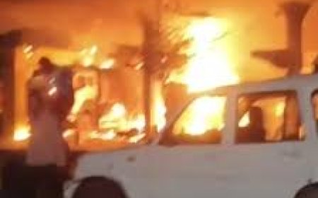 एमपी के राजगढ़ में पेट्रोल पंप पर भीषण आग, 12 लोग झुलसे, 12 बाइक-टैंकर जलकर खाक