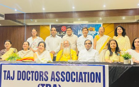 ताज डॉक्टर्स एसोसिएशन की नई टीम ने ली शपथ, चिकित्सकों पर बढ़ती हिंसा के खिलाफ उठी आवाज