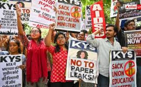 नीट पेपर लीक में 11वीं गिरफ्तारी, एनटीए की एक्सपर्ट ने उड़ाए फिजिक्स के सवाल,  सीबीआई का बड़ा एक्शन