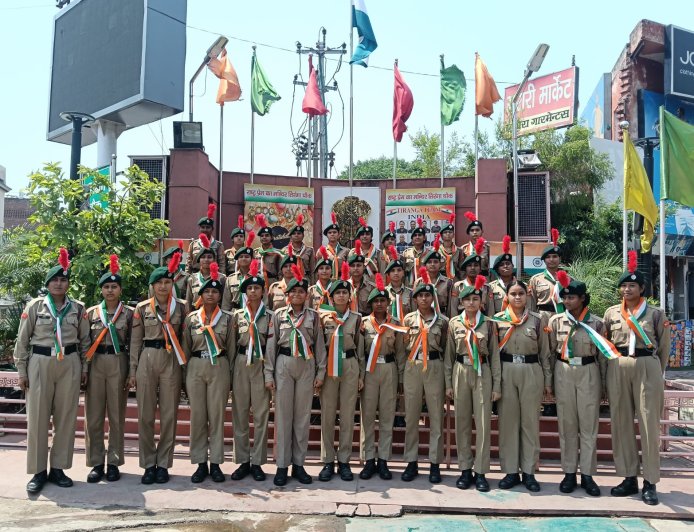आगरा कॉलेज की एनसीसी गर्ल्स विंग ने ऒपरेशन सिंदूर की प्रथम वर्षगांठ पर जगाया राष्ट्रभक्ति का ज्वार