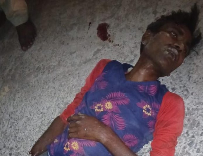 आगरा के बसई अरेला क्षेत्र में अनियंत्रित होकर गिरी बाइक, भट्ठा मजदूर की मौके पर ही मौत