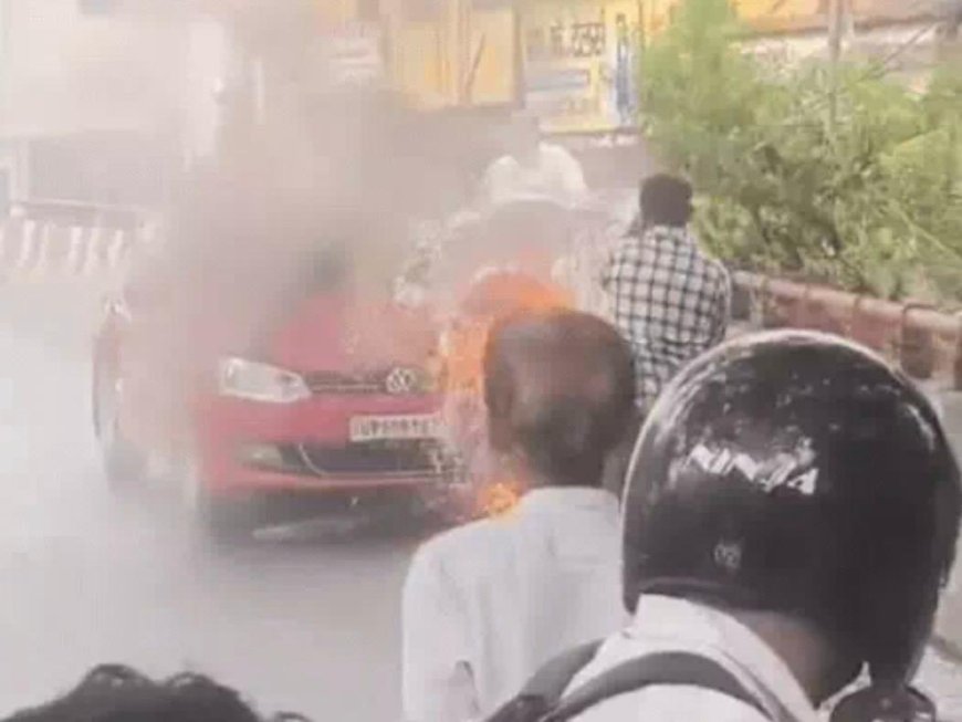 रावलीपुल पर दौड़ती कार बनी आग का गोला, चालक ने कूदकर बचाई जान, मचा हड़कंप