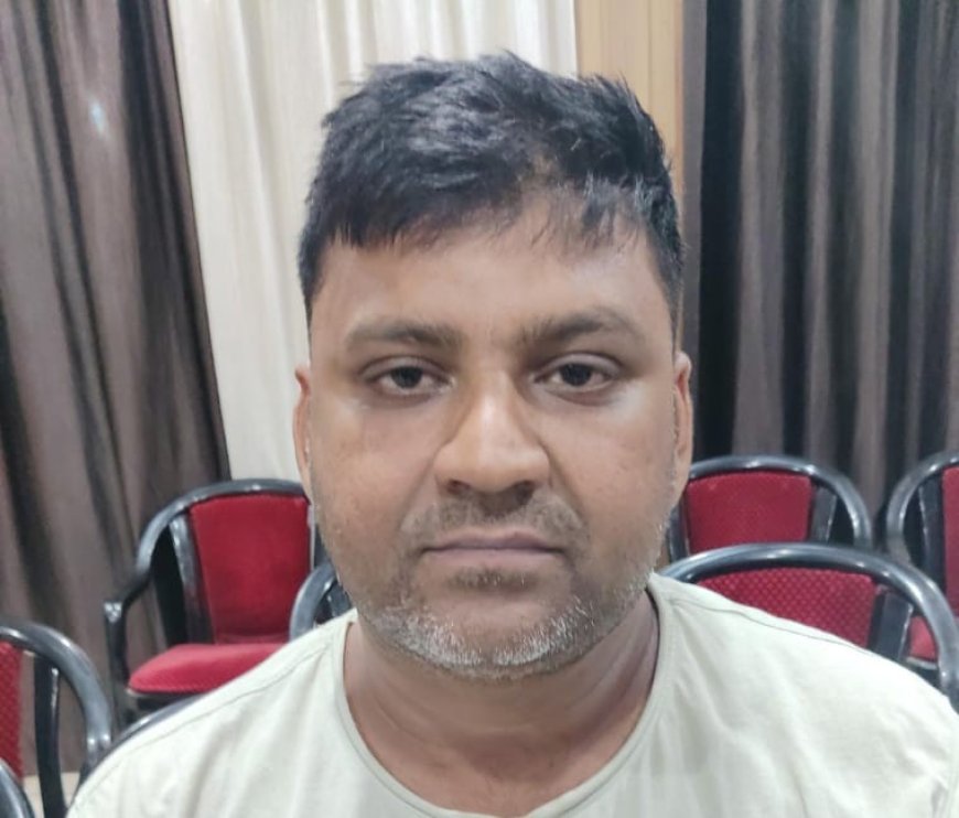 दाखिल-खारिज की फाइल पर 15 हजार लेते रंगे चकबंदी लेखपाल रंगे हाथ गिरफ्तार, बरेली में एंटी करप्शन टीम का एक्शन
