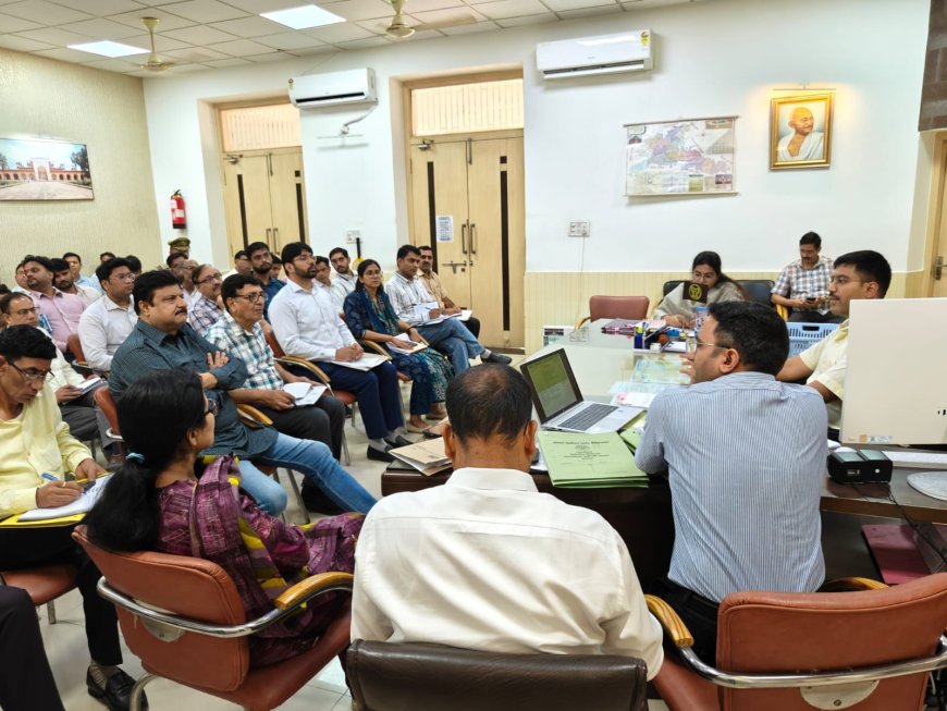 टीटीजेड में पेड़ लगाने से डर रहे किसान, 6% हरियाली पर अटका हुआ है आगरा, जिला पर्यावरण समिति की बैठक में एडवोकेट केसी जैन ने उठाया मुद्दा- जब पेड़ काटने पर सुप्रीम कोर्ट जाना पड़े तो कौन करेगा वृक्षारोपण?