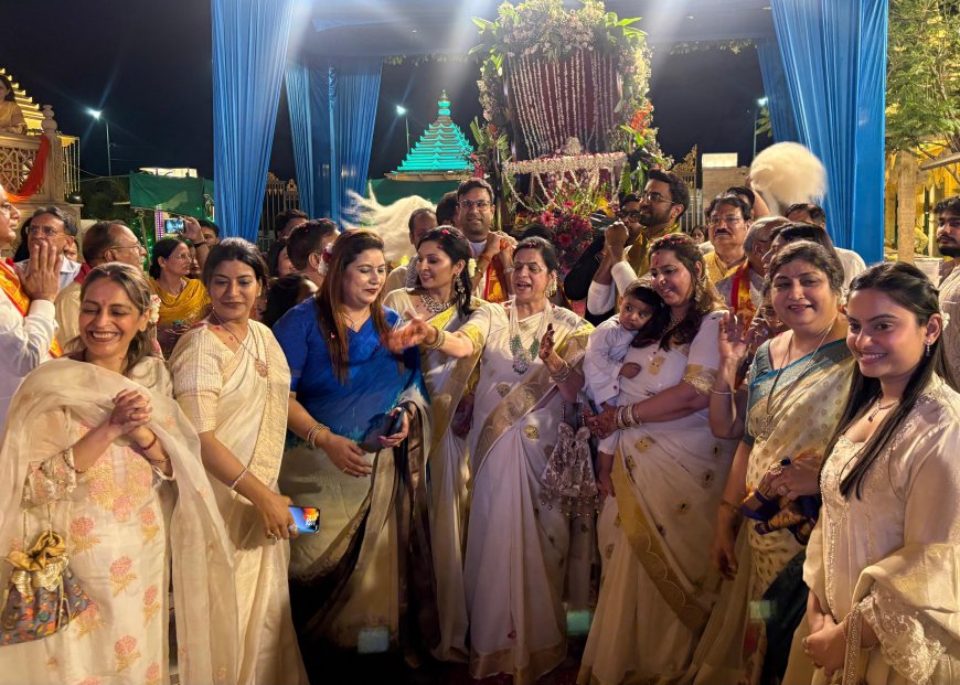 वरद वल्लभा महागणपति के जयघोष से गूंजा आगरा, दक्षिण भारतीय वैदिक परंपरा और भव्य पालकी यात्रा ने मोहा मन